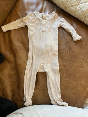 Pouf Baby Cream Ribbed Footed One-Piece